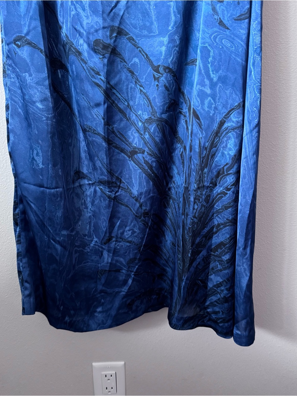 Pas De Calais Blue Marble-Print Sleeveless Midi Dress - Picture 10 of 10
